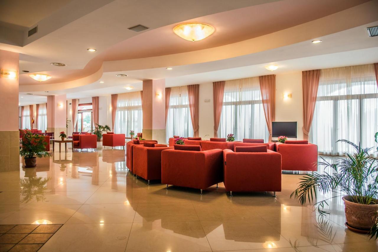 Hotel Delle More Vieste Esterno foto
